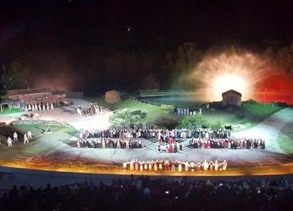 Basilicata tra borghi e spettacolo serale dei briganti al Parco della Grancia